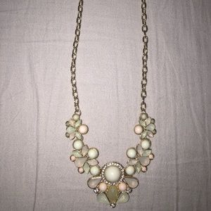 Elegant pastel necklace